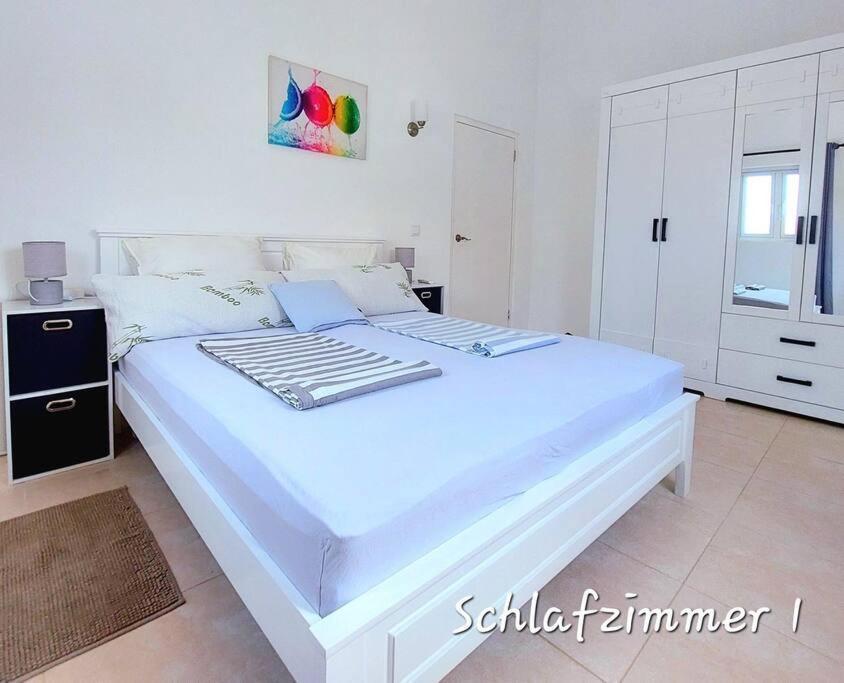 Casa Antonia Villapark Fontein Mit Salzwasserpool Екстериор снимка
