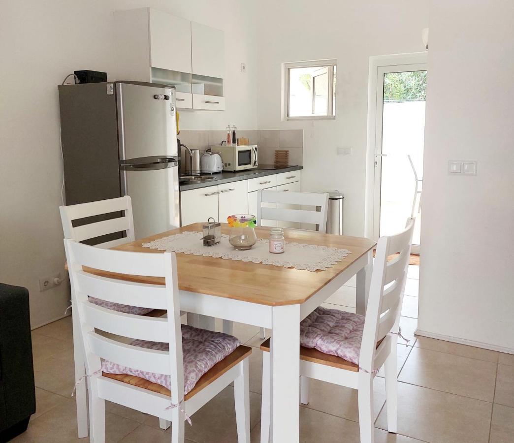 Casa Antonia Villapark Fontein Mit Salzwasserpool Екстериор снимка
